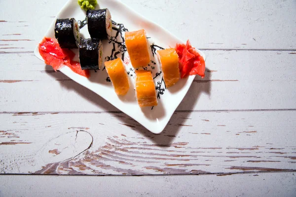 Sushi Rolls White Plate Close Copy Space Template — Stock Photo, Image
