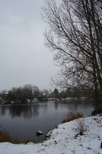 Neve Nas Proximidades Lago Wuhlesee Janeiro Linda Paisagem Inverno Marzahn — Fotografia de Stock