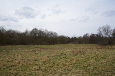 Mart 'ta Wuhletal Manzarası' nın manzarası. Marzahn-Hellersdorf, Berlin, Almanya, Avrupa.