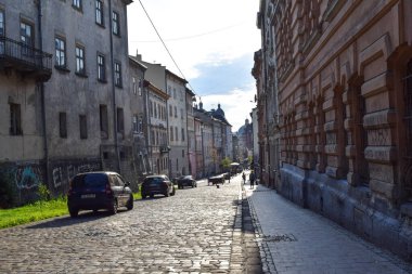 Lviv, Ukrayna - 26 Temmuz 2019. Lviv merkez sokak görüntüsü.