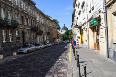 Lviv, Ukrayna, 26 Temmuz 2019. Lviv merkez sokak görüntüsü.