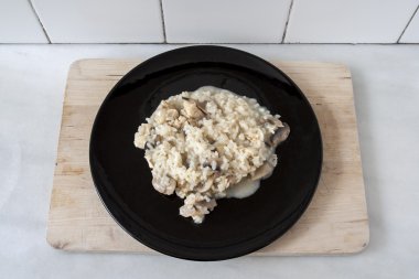 Risotto yemek