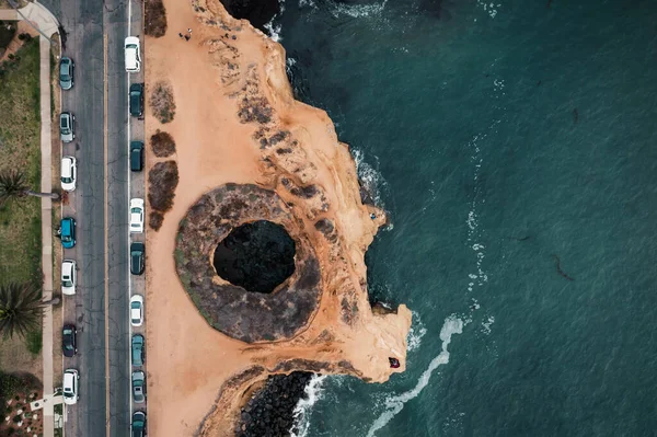 Landscape of eroded cliffs, Sunset Cliffs, California — Stock Photo, Image