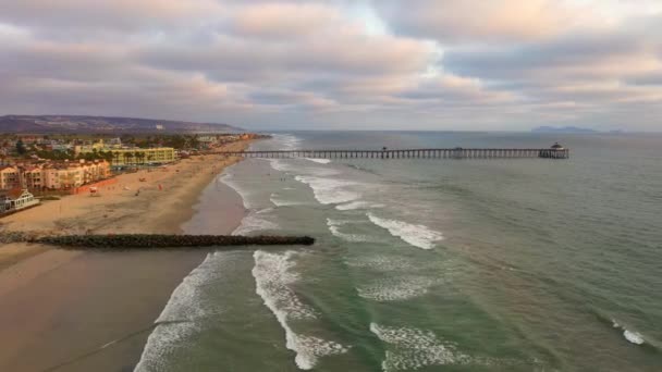 Imperial Beach προβλήτα Καλιφόρνια με Playas de Tijuana Μεξικό στο βάθος — Αρχείο Βίντεο