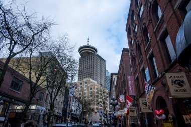 22 Aralık 2025, Vancouver, Kanada. Eski Gastown 'daki binalar.
