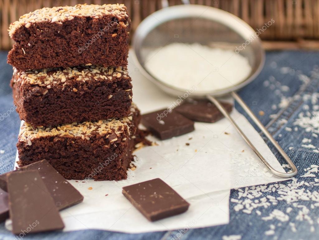 Çikolatalı Cevizli Brownie Çikolatalı Cevizli Brownie