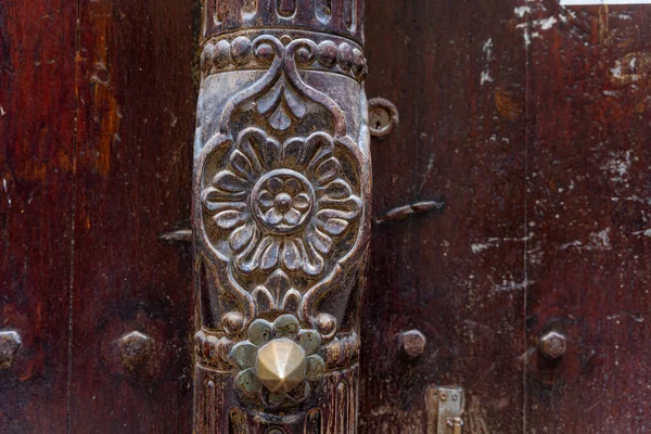 Старые Традиционные Двери Стоун Таун Занзибар Танзания — стоковое фото