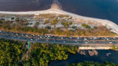 Dar es Salaam şehrinin havadan görünüşü