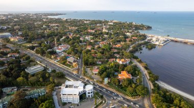 Dar es Salaam şehrinin havadan görünüşü