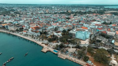 Tanzanya 'daki Zanzibar Adası' nın havadan görünüşü.