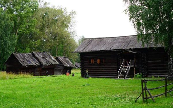 Architektura Drewniana Mieście Kostroma Rosja — Zdjęcie stockowe