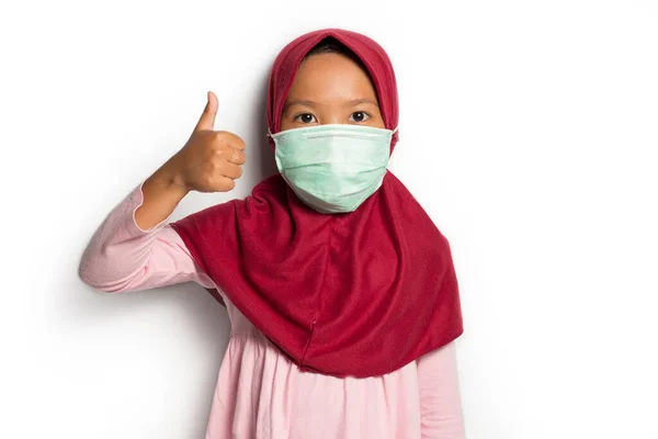 Little Asian Muslim Hijab Girl Wearing Mask Show Thumbs Gesture — Stock Photo, Image