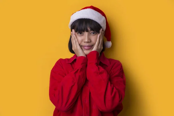 Portrait Beautiful Asian Women Wear Santa Christmas Hat Smiling Thinking — Stock Photo, Image