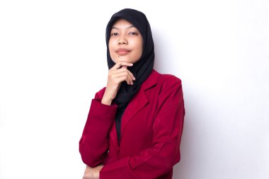 Genç Müslüman bir kadının portresi