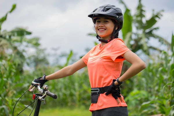 Portrait Young Asian Woman Cyclist Bike — Stock Photo, Image