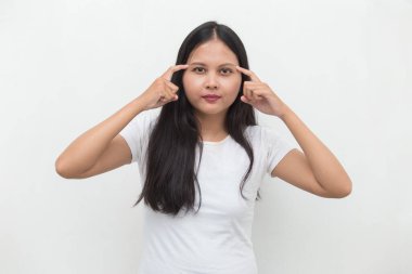 Asyalı genç bir kadının portresi