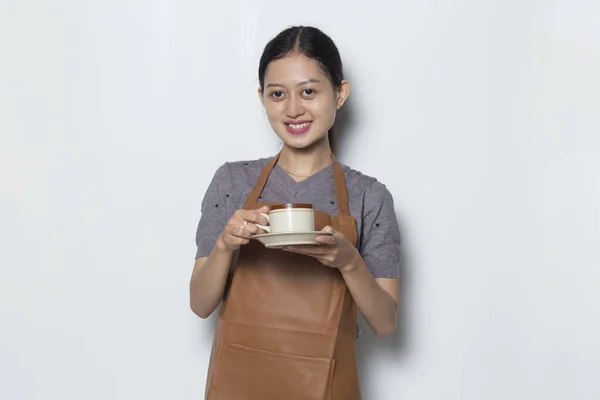 Asiático Feminino Barista Segurando Xícara Café Isotalado Fundo Branco — Fotografia de Stock
