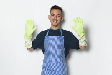 Temizlikçi merhaba diyor Beyaz Arkaplan