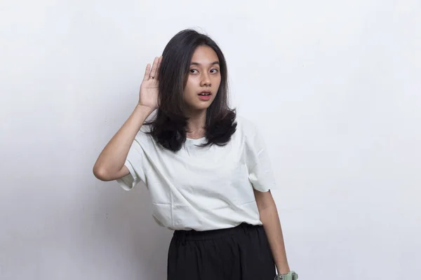 Junge Schöne Asiatische Frau Mit Der Hand Über Dem Ohr — Stockfoto