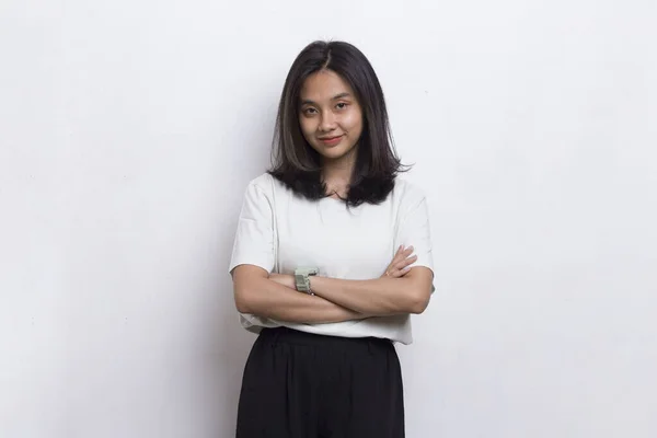 Beyaz Arka Plan Üzerinde Izole Güzel Genç Asyalı Kadın Portresi — Stok fotoğraf