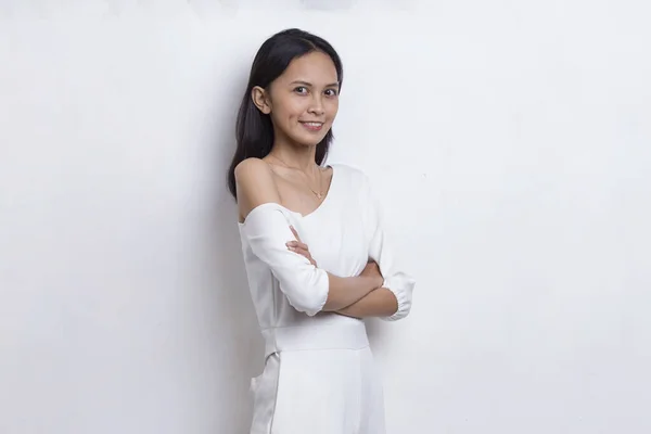 Porträt Der Schönen Jungen Asiatischen Frau Isoliert Auf Weißem Hintergrund — Stockfoto