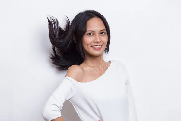 Retrato Hermosa Joven Mujer Asiática Con Pelo Limpio Fresco Aislado —  Fotos de Stock