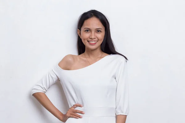 Porträtt Vackra Unga Asiatiska Kvinna Med Rent Och Fräscht Hår — Stockfoto