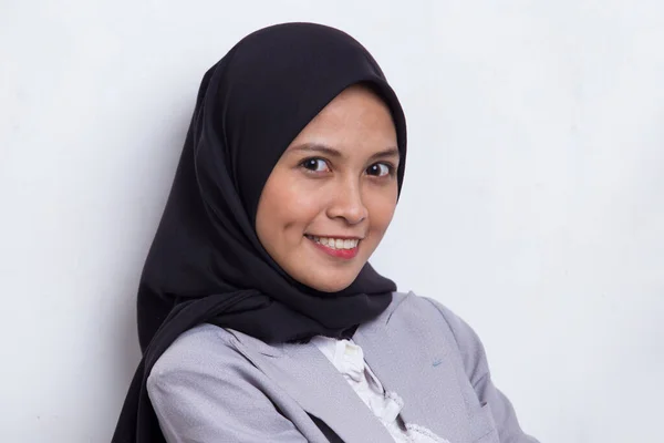 Potret Wanita Muda Muslim Asia Yang Cantik Dengan Kulit Bersih — Stok Foto