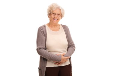 neşeli yaşlı kadın gülümseyerek 