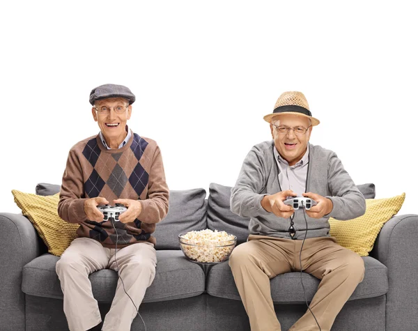 Senior men playing video game — Stock Photo, Image