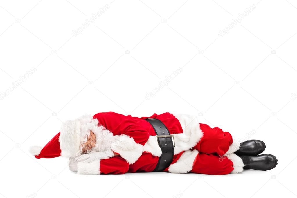 Спящий дед мороз. Дед мороз на пляже. Дед мороз. Дед мороз лежит. Дед мороз лежит.