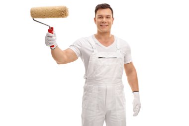 ressam holding boya silindiri