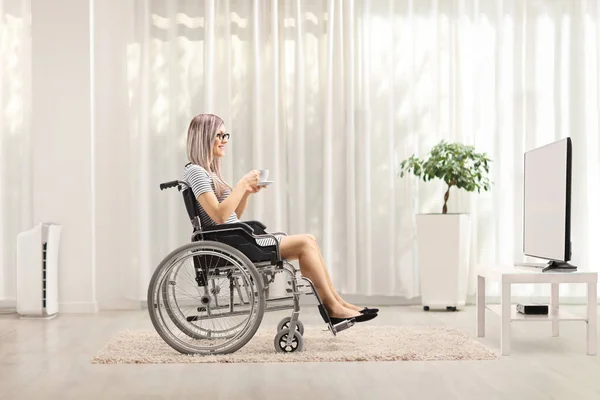Profile Shot Young Woman Wheelchair Cup Tea Watching Home — Stock Photo, Image
