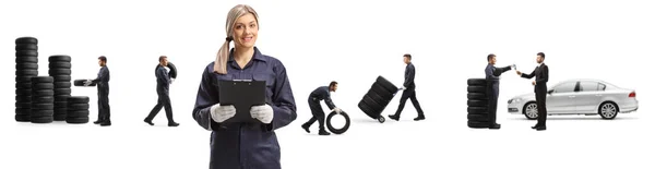 Mujer Mecánica Trabajadores Que Llevan Neumáticos Coche Aislados Sobre Fondo —  Fotos de Stock