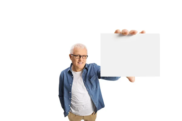 Casual Mature Man Glasses White Hair Holding Blank Card Front — Stock Photo, Image