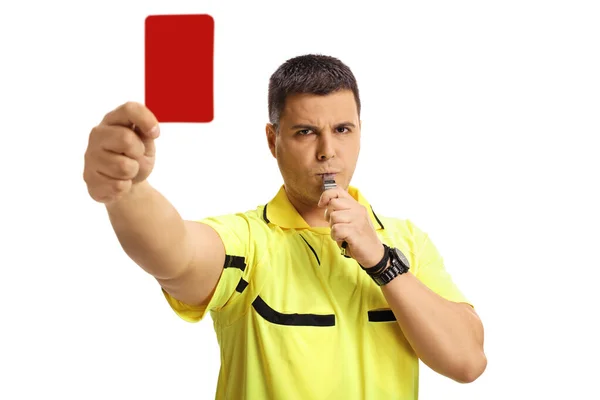 Árbitro Futebol Grave Soprando Apito Mostrando Cartão Vermelho Isolado Fundo — Fotografia de Stock
