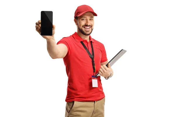 Hombre Trabajador Una Camiseta Roja Que Muestra Teléfono Inteligente Aislado — Foto de Stock