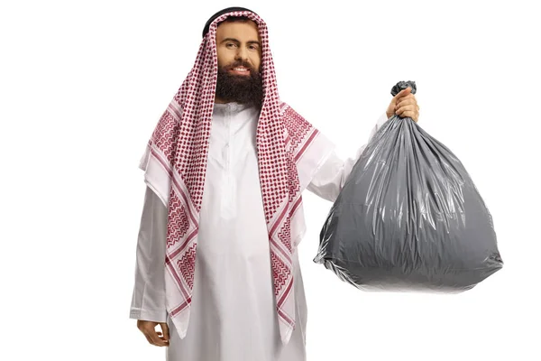 Ung Saudi Arab Man Håller Plastpåse Isolerad Vit Bakgrund — Stockfoto