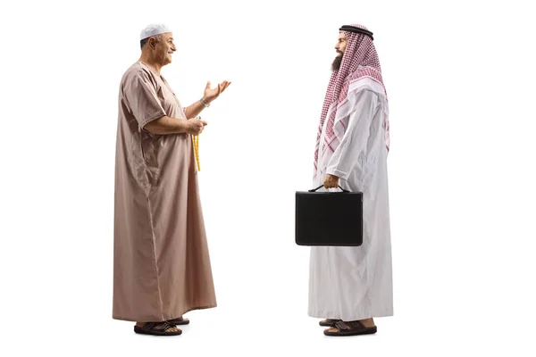 Повний Знімок Профілю Мулли Розмовляє Саудівським Арабським Бізнесменом Ізольовано Білому — стокове фото