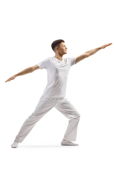 在白人背景下表演现代芭蕾舞的男艺人 — 图库照片