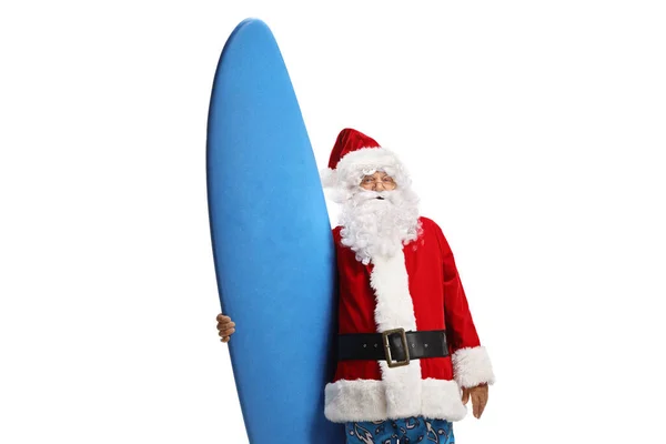 Kerstman Draagt Zwemkleding Houdt Een Surfplank Geïsoleerd Witte Achtergrond — Stockfoto