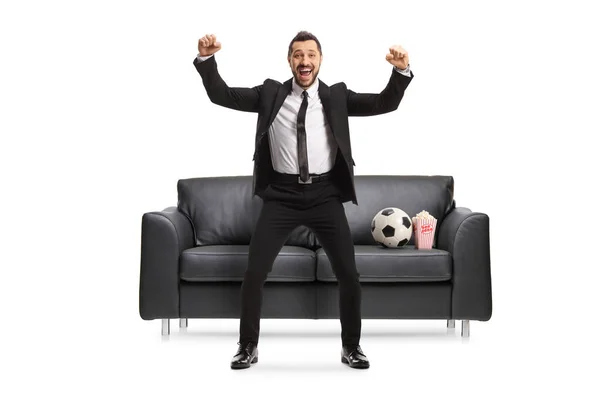 Retrato Comprimento Total Empresário Animado Com Futebol Torcendo Gesticulando Felicidade — Fotografia de Stock