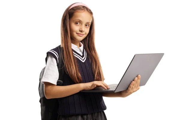 Μαθητής Σχολική Στολή Στέκεται Και Χρησιμοποιεί Φορητό Υπολογιστή Απομονωμένο Λευκό — Φωτογραφία Αρχείου