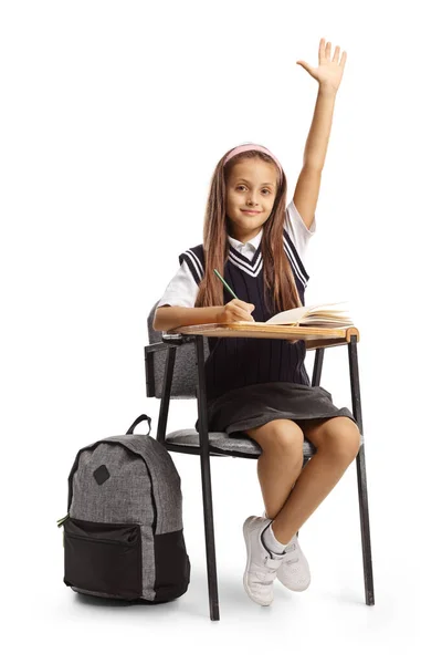 Schoolmeisje Een Uniform Verhogen Hand Klas Geïsoleerd Witte Achtergrond — Stockfoto