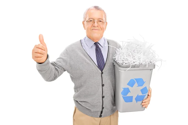 Senior holding recycle bin — Stock Photo, Image