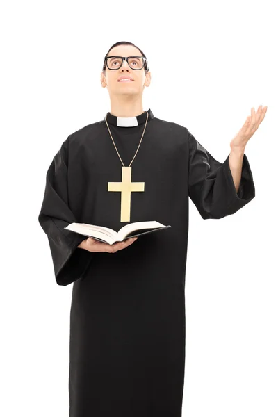 Erkek rahip Tanrı'ya dua — Stok fotoğraf