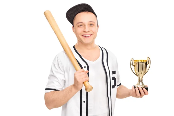 Baseballspieler mit Trophäe — Stockfoto