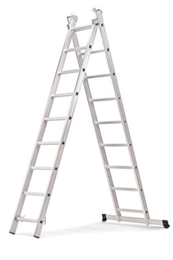 Beyaz arkaplanda izole edilmiş teleskopik bir merdivenin stüdyo görüntüsü