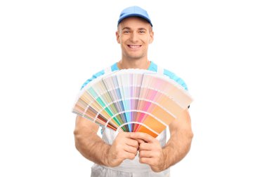 bir renk paleti Kılavuzu tutan ressam