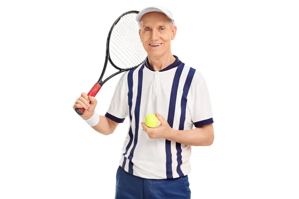 Tenista sosteniendo raqueta y una pelota — Foto de Stock
